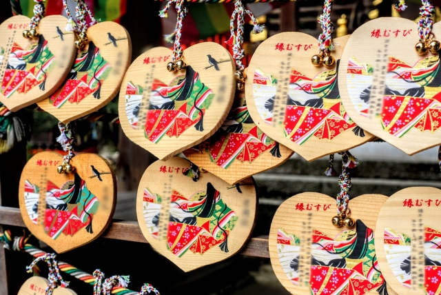 縁結びの絵馬