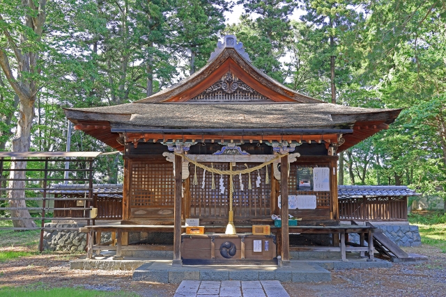 筑摩神社